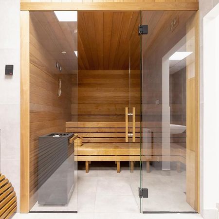 Cozy Studio Apartments Sauna & Ac Krakow By Noclegi Renters Ngoại thất bức ảnh