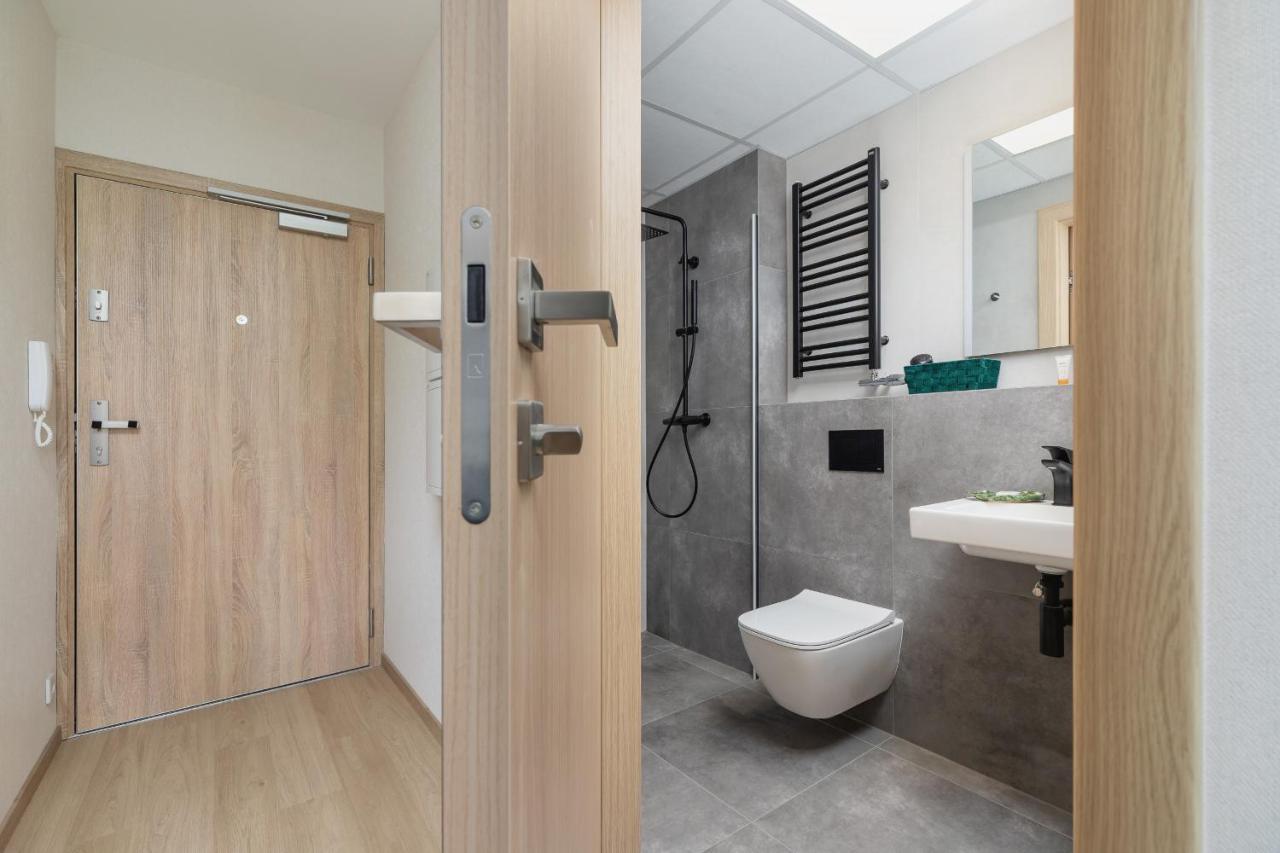 Cozy Studio Apartments Sauna & Ac Krakow By Noclegi Renters Ngoại thất bức ảnh